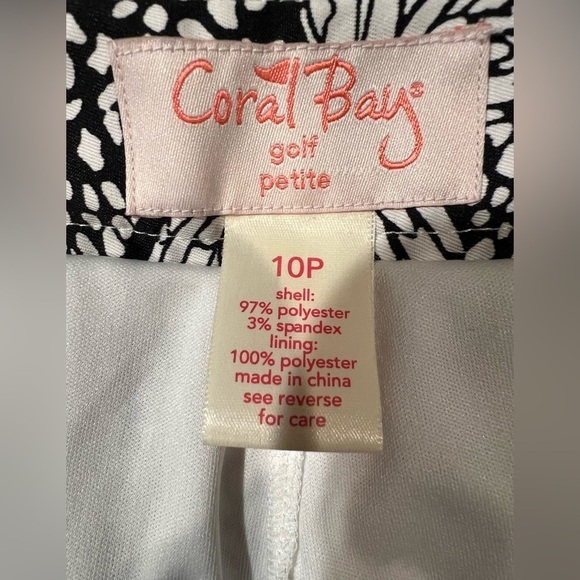 WOMENS Coral Bay golf BLACK W/ WHITE BUTTERFLIES PRINT SKORT SIZE 10P - Picture 5 of 6